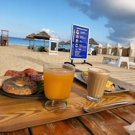 Affordable Ocean Views! Zambujeira, Apartamento Lourinhã